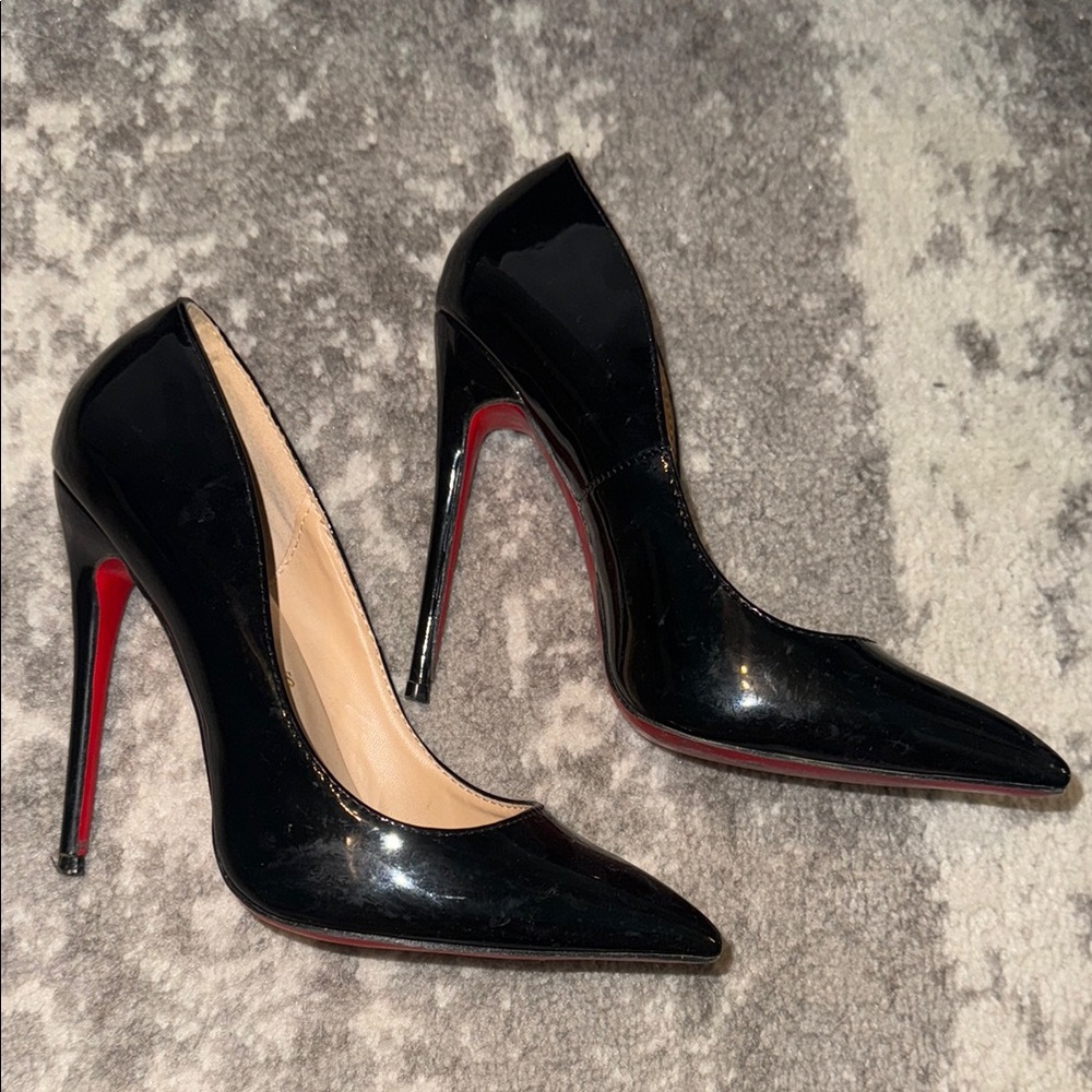 Black Stiletto Heels